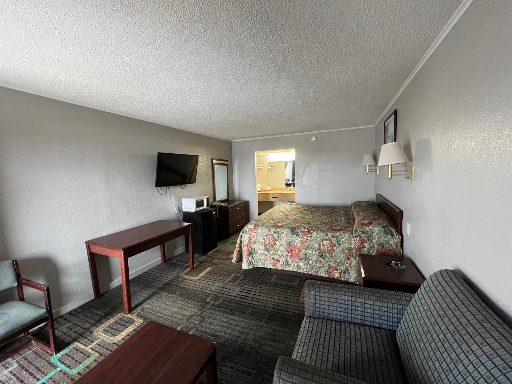 Hotel 81 El Reno ภายนอก รูปภาพ