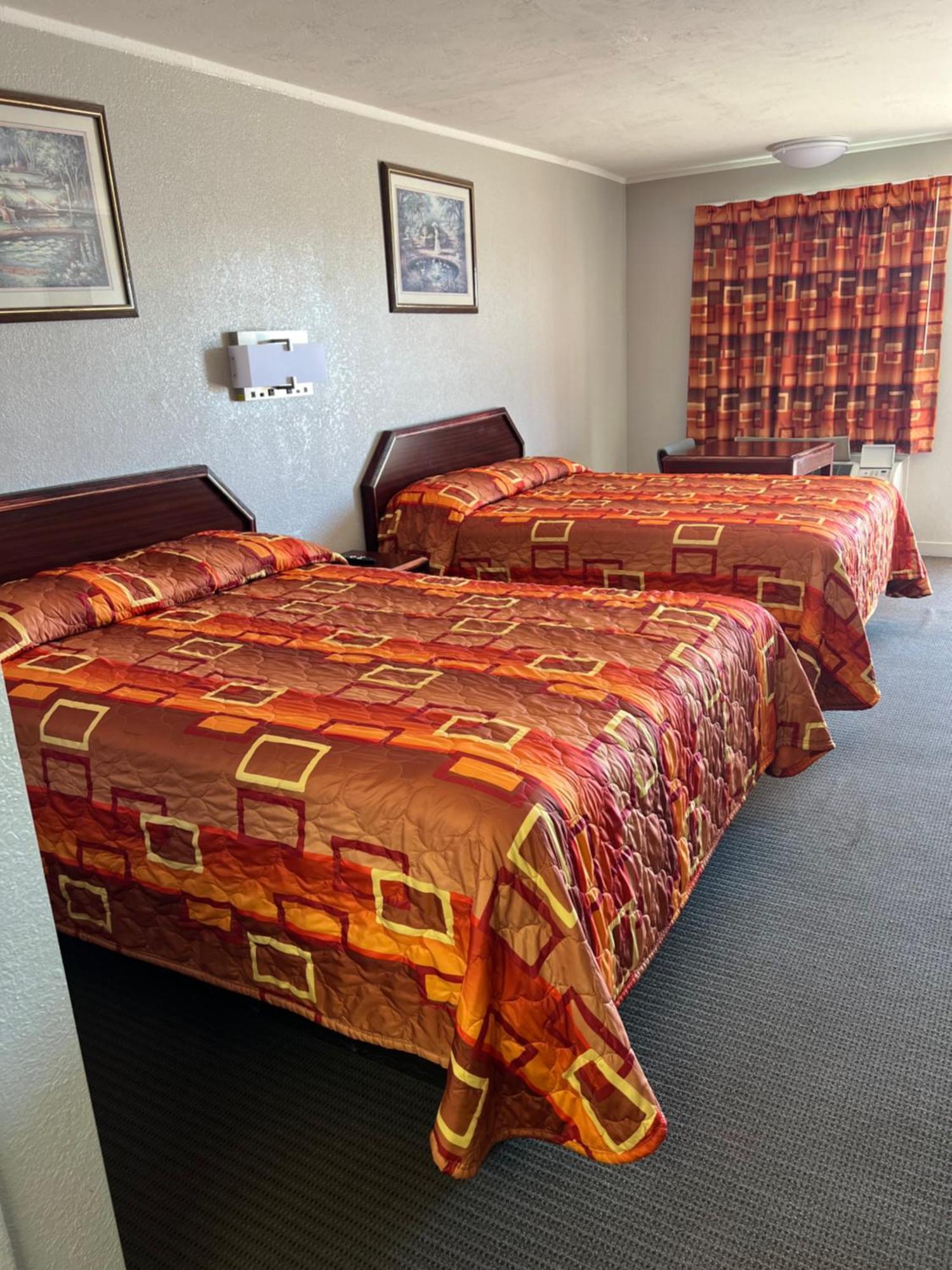 Hotel 81 El Reno ภายนอก รูปภาพ